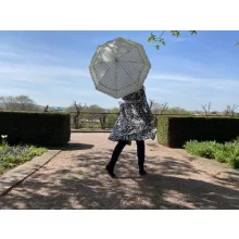 Esküvői fodros elefántcsont színű, kék pöttyökkel- UV szűrős - automata hosszúnyelű esernyő / napernyő - Mary - von Lilienfeld