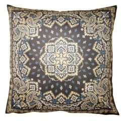   Textil párnahuzat 45x45cm, polyester, kék-barna szőnyegminta