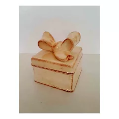   Romantik natúr doboz szögletes, kerámia, kézzel festett-13,5x13,5x14,5cm – Vanilia Kerámia